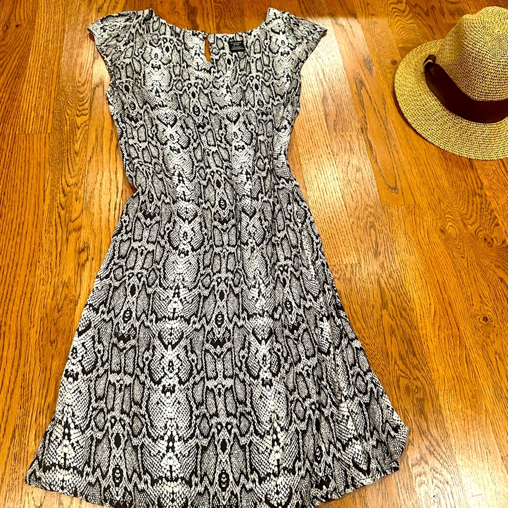 Beautiful light weight dress